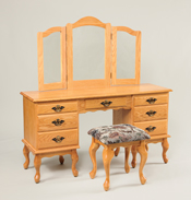 Traditional-Jewelry-Chest